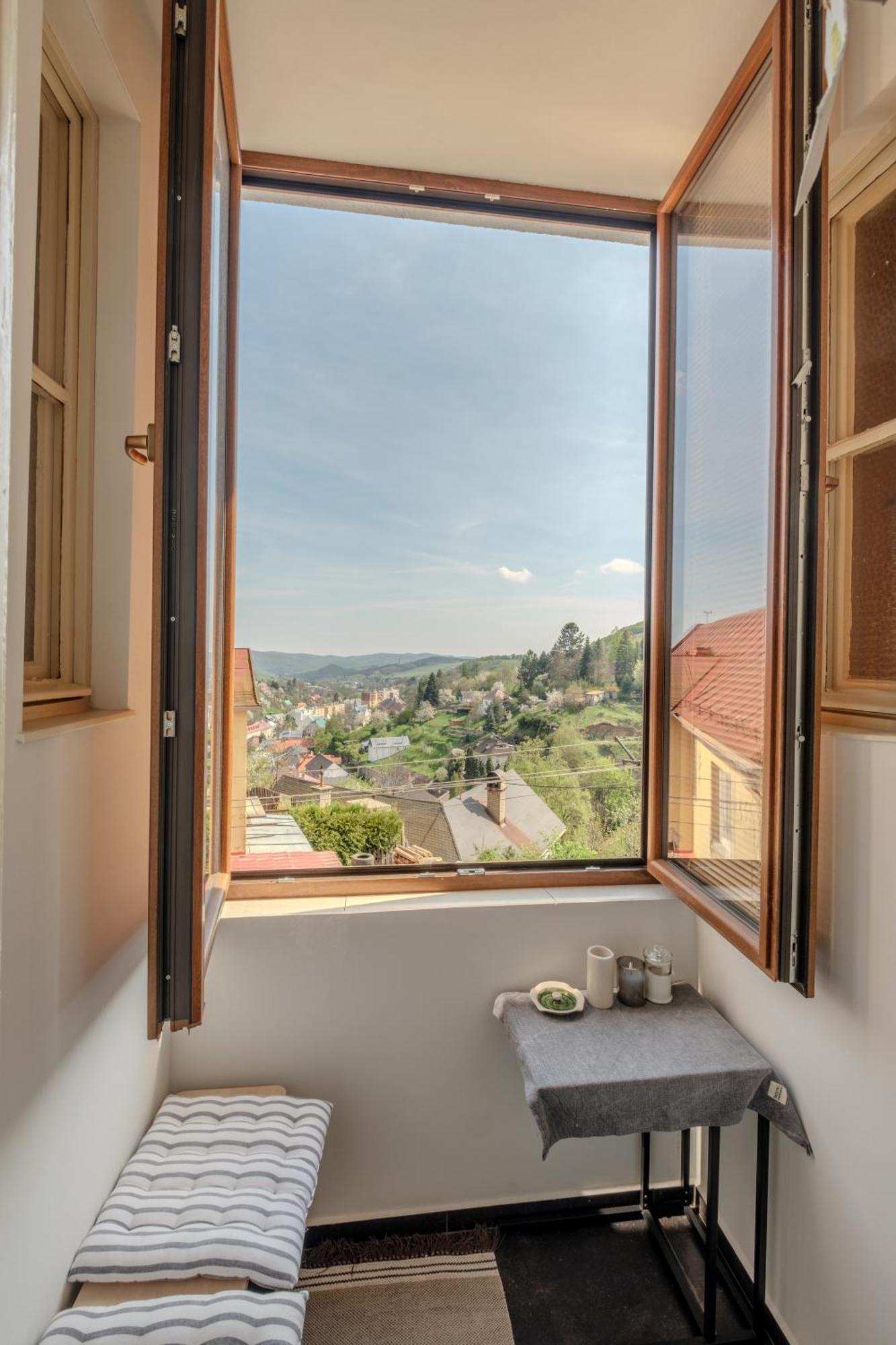 Romantic Apartment In The City Centre Banská Štiavnica Eksteriør billede